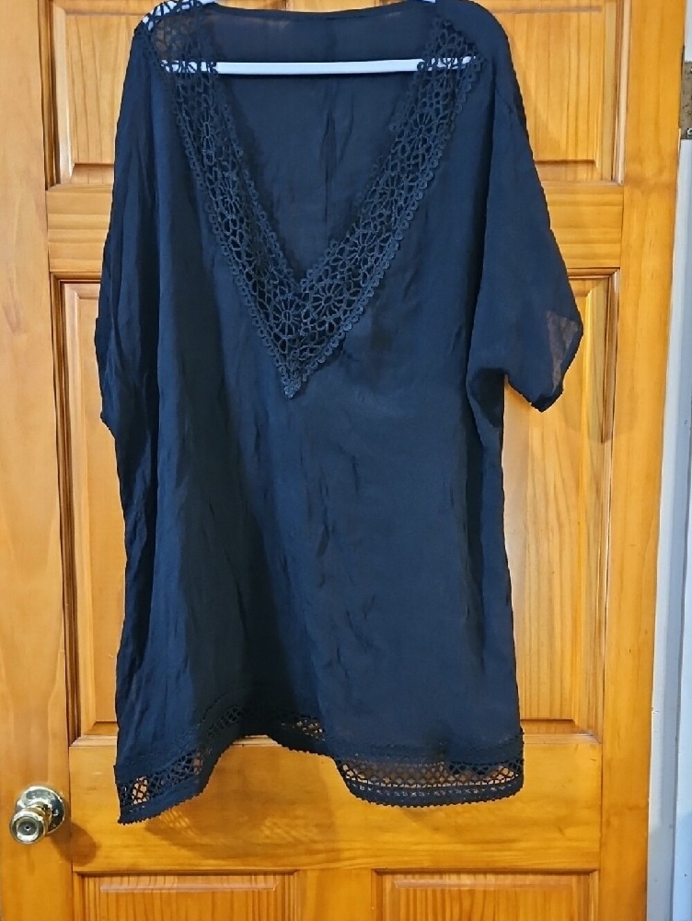 Black V-Neck Swim Cover-Up - Shein Curve - Picture 3 of 4